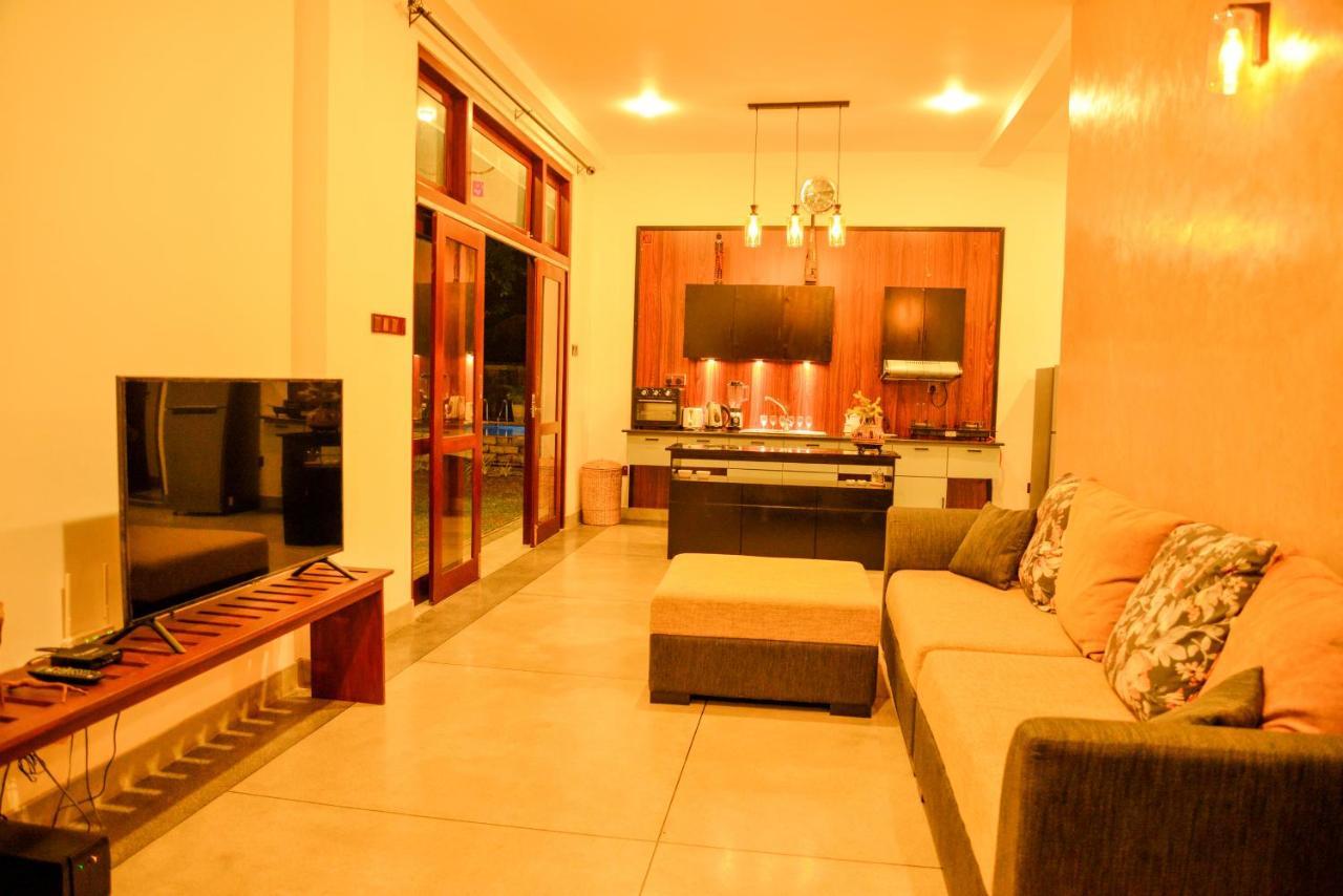 Yehen'S Villa Unawatuna Ngoại thất bức ảnh