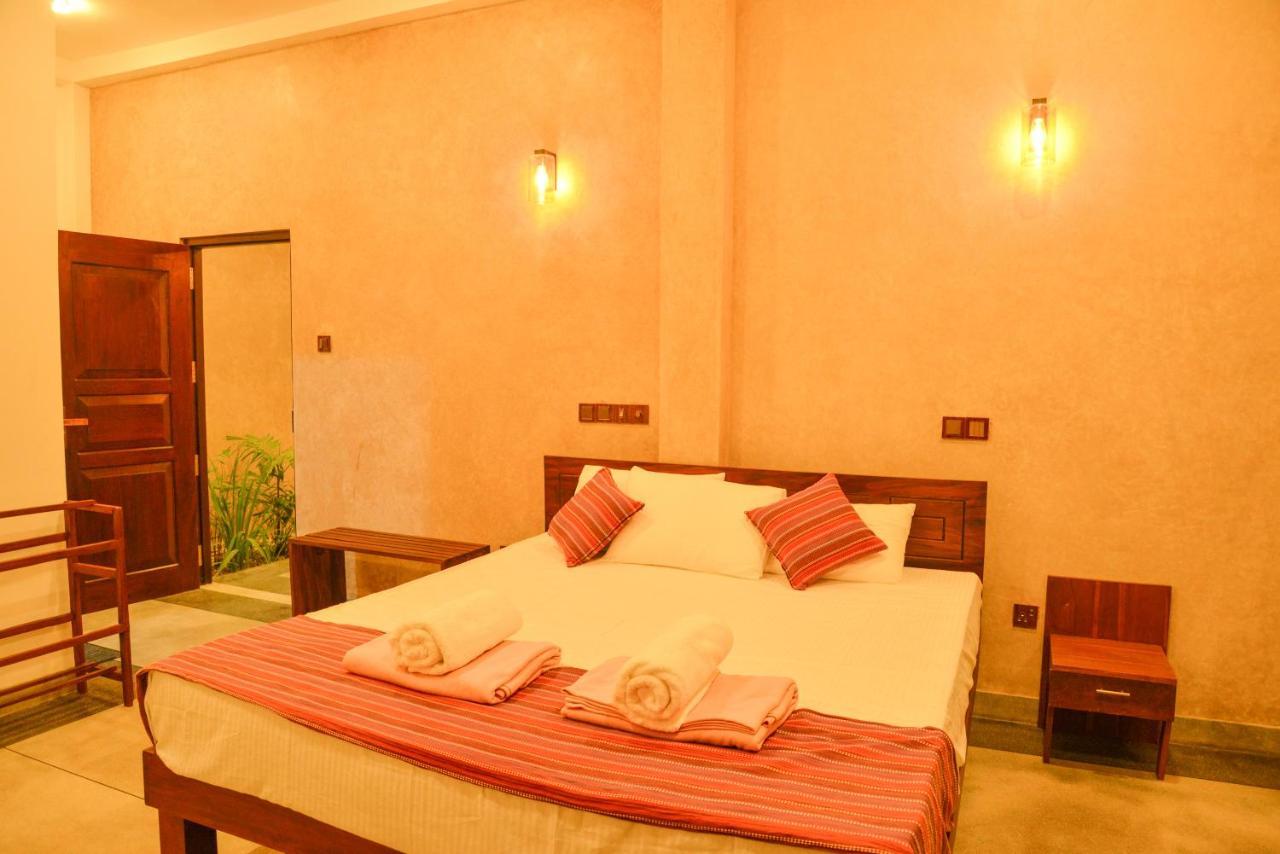 Yehen'S Villa Unawatuna Ngoại thất bức ảnh