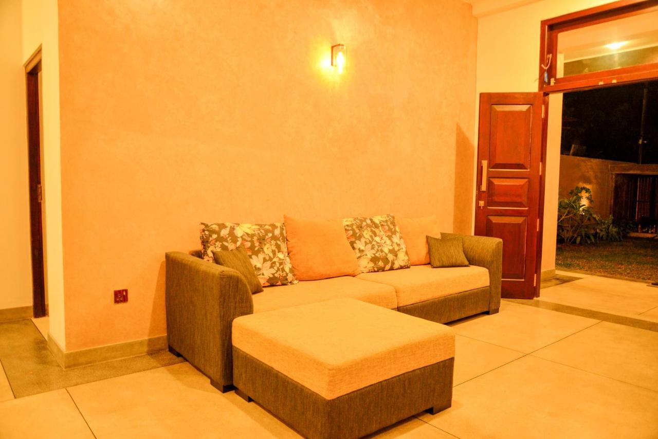 Yehen'S Villa Unawatuna Ngoại thất bức ảnh