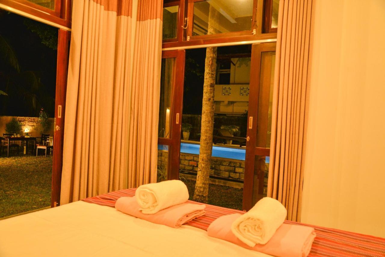 Yehen'S Villa Unawatuna Ngoại thất bức ảnh